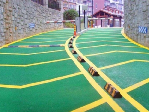车库止滑坡道