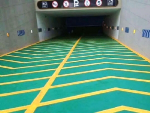 车库止滑坡道