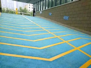 车库止滑坡道